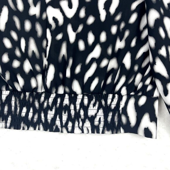 Bold Elements Wrap style Blouse Womens SZ XL Long sleeve Black White Boho Chic - Picture 14 of 16